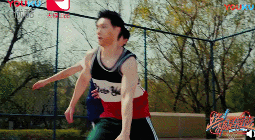 李易峰参与新综艺录制，期待精彩展现_李易峰综艺感很强_李易峰综艺节目2021