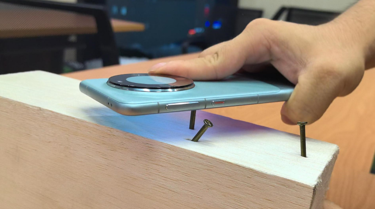 华为Mate60系列玄武架构超可靠性能解析：为何它能遥遥领先？