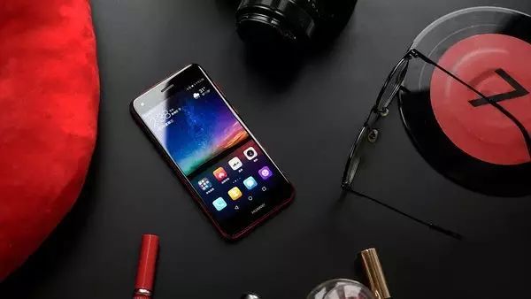 nova系列手机的多彩外观选择_多彩手机壁纸_手机多彩引擎有什么用