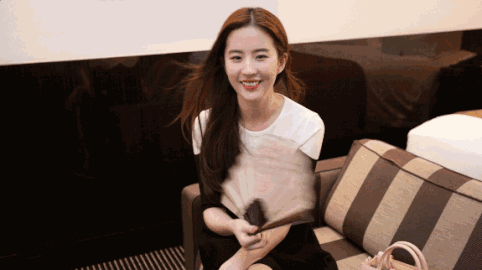 彭于晏_彭于晏陈意涵吻戏_彭于晏微博