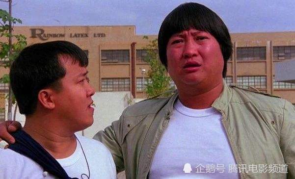 洪金宝与武打喜剧的完美结合_喜剧完美武打洪金宝结合片段_洪金宝电影武打