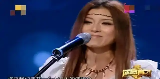 成龙的表演_成龙看表演落泪_成龙的舞台表现与才艺展示