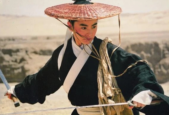 徐克拍摄新龙门客栈时的幕后故事：甄子丹沙漠冒险与经费担忧