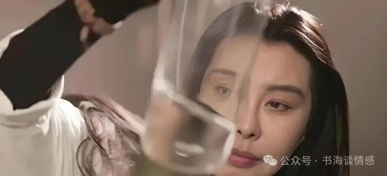 启示关之琳情感故事生活的句子_关之琳的情感故事与生活启示_关之琳早期电影作品