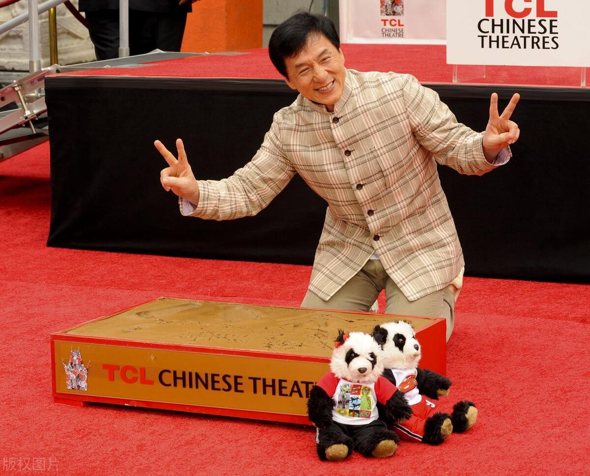 名片成龙华语电影在线观看_成龙华语电影杰出贡献演员_成龙：华语电影的名片