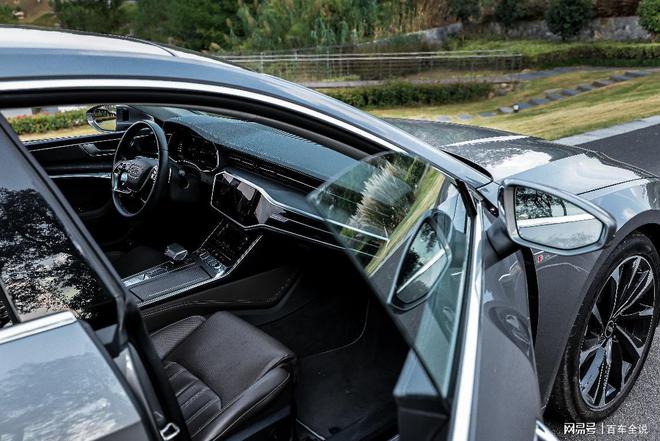 奥迪汽车史_探索奥迪经典车型的历史与传承_奥迪系列讲解