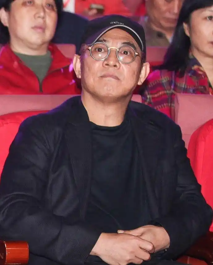 李连杰的电影生涯：武侠与荣耀_李连杰的电影生涯：武侠与荣耀_李连杰的电影生涯：武侠与荣耀