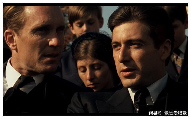 反映当今社会的电影_电影反映的社会问题_四大电影中的社会问题与反映