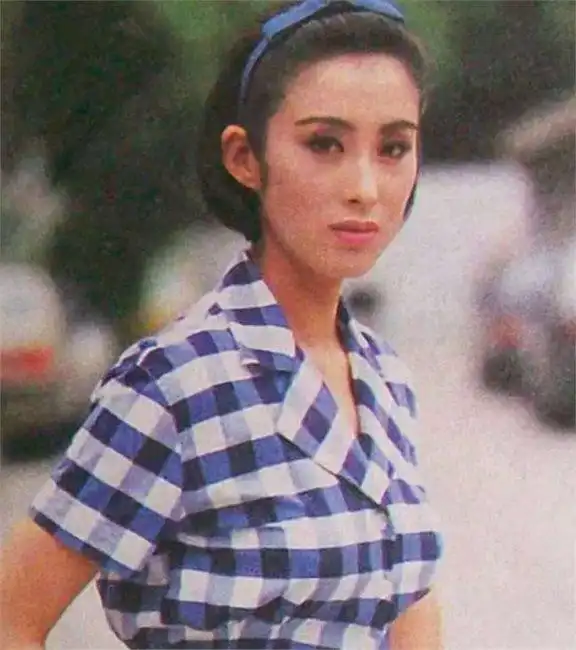 张敏与周星驰的银幕情缘_张敏与周星驰的银幕情缘_张敏与周星驰的银幕情缘