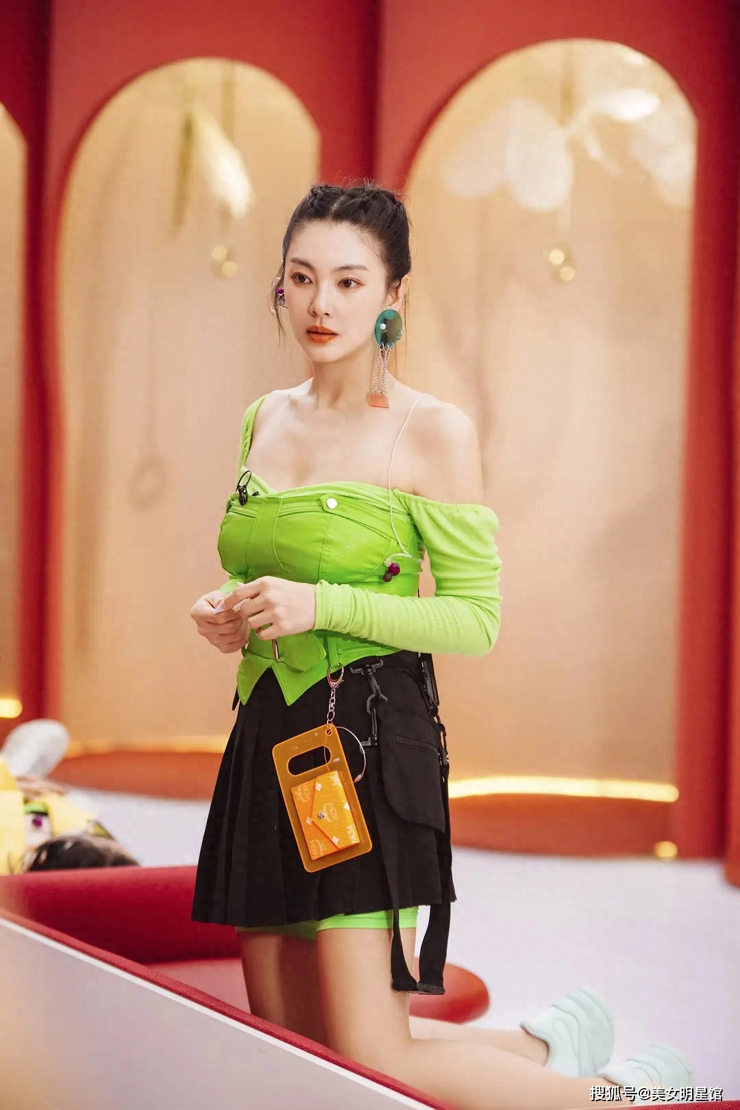 灵感创作张雨绮才华艺术作品_张雨绮的艺术才华与创作灵感_张雨绮创意