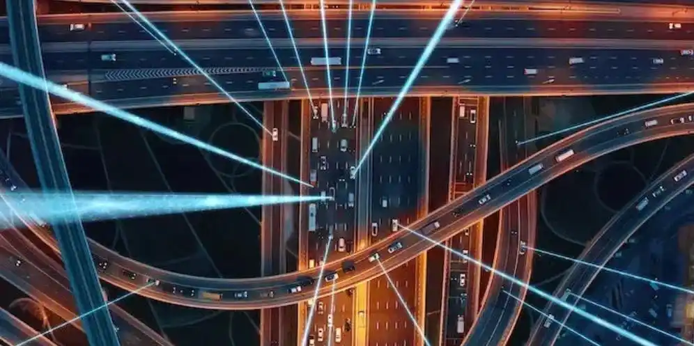 智能化时代汽车座舱变革，智能科技座舱成主流，带来沉浸式移动生活体验