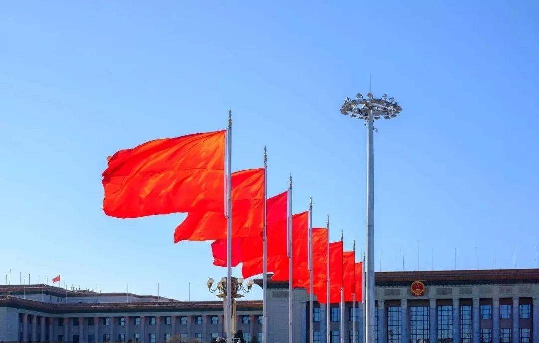 雷军两会提案聚焦5G应用与物联网创新发展，推动信息无障碍建设