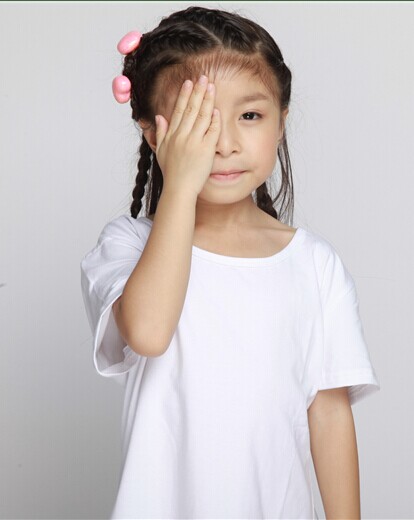 6岁小巨肺谭芷昀在中国新声代第二季中的惊艳表现与成长故事