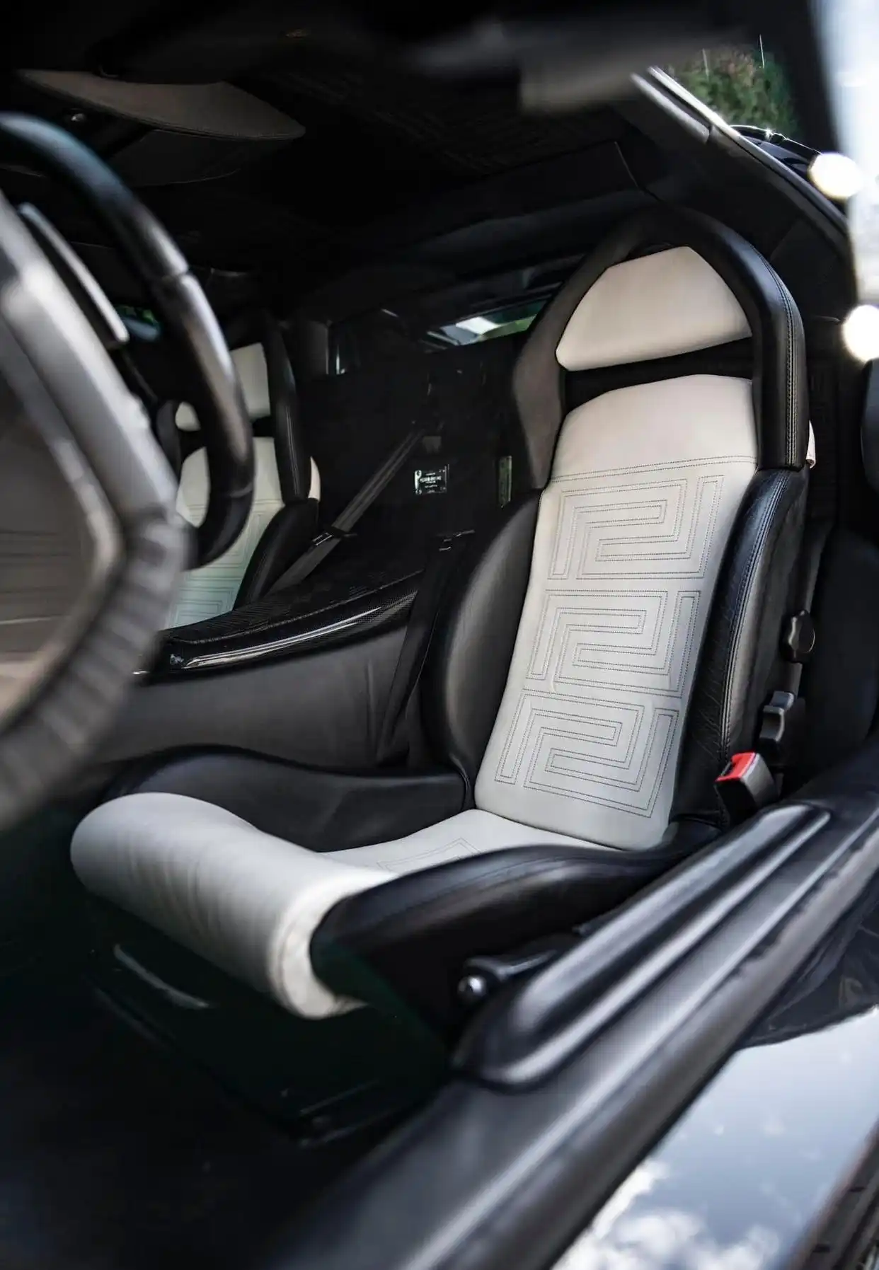 兰博基尼的限量版车型及其独特魅力_兰博基尼限量suv_兰博基尼限量版多少钱一辆