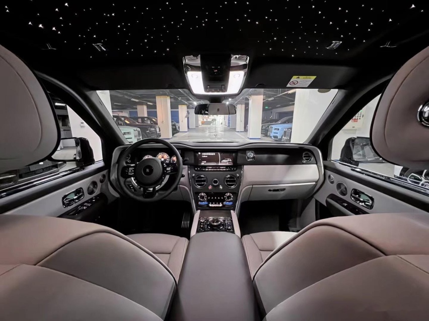 惊！劳斯莱斯直降100万，超豪华品牌也“崩盘”？