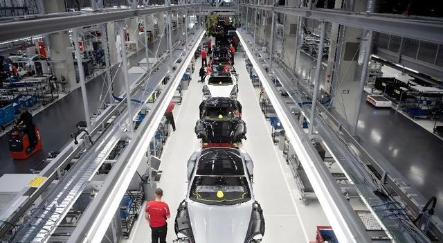 中国被誉为“最赚钱品牌”的保时捷，被集体“抗议”和“抵制”？-有驾