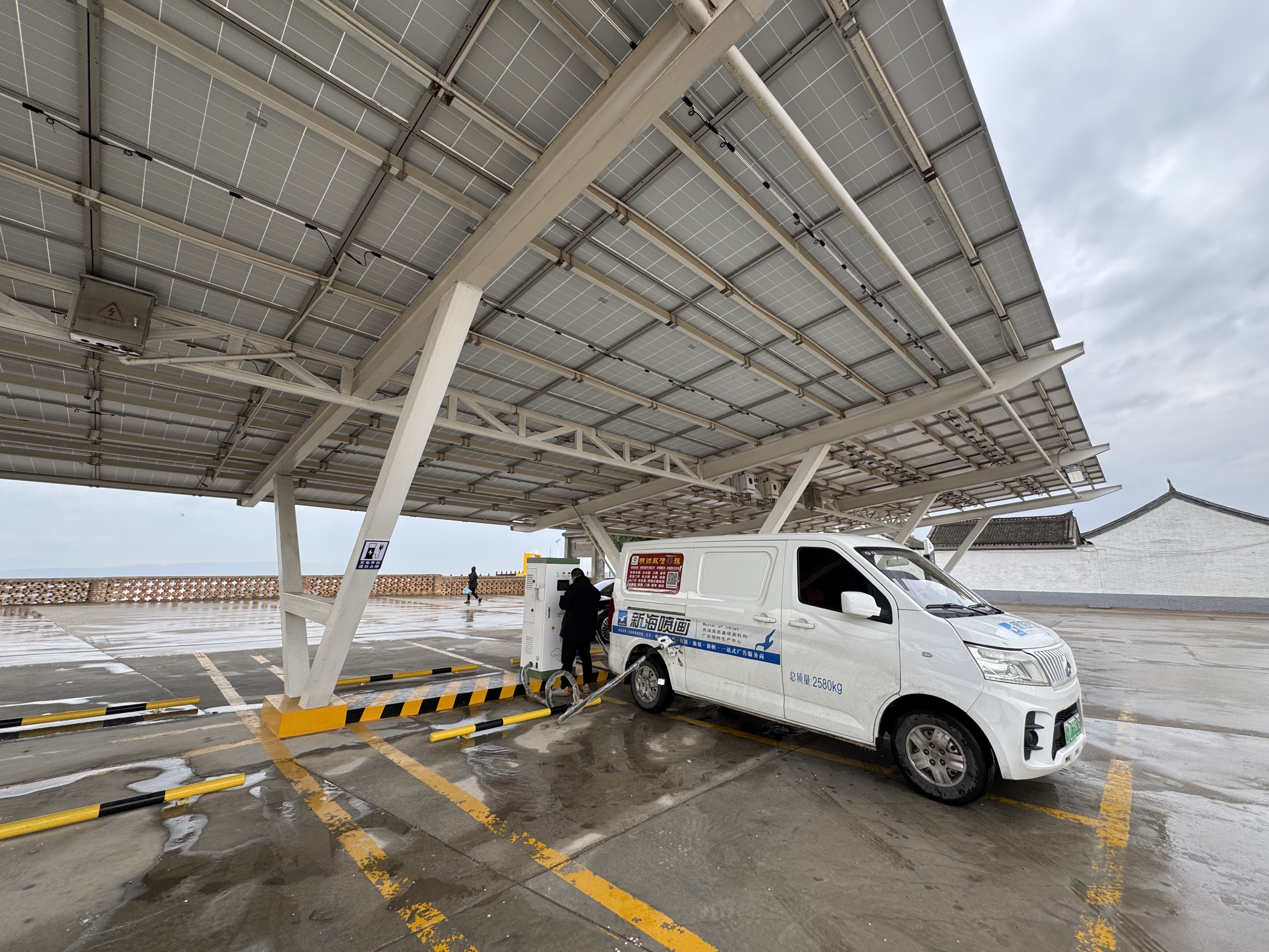 电力汽车的社会接受度与挑战_电力汽车的社会接受度与挑战_电力汽车的社会接受度与挑战