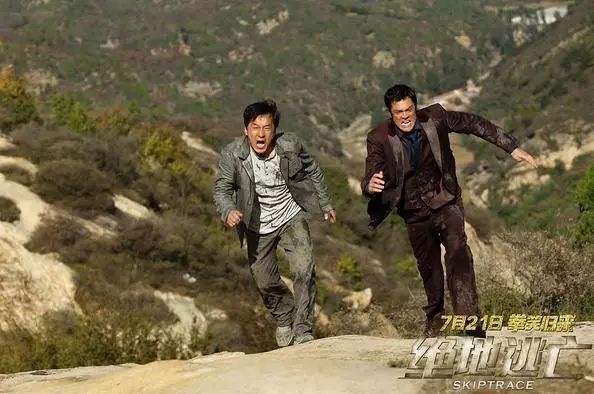 传奇成龙_成龙：电影中的传奇故事_成龙演的电影传奇