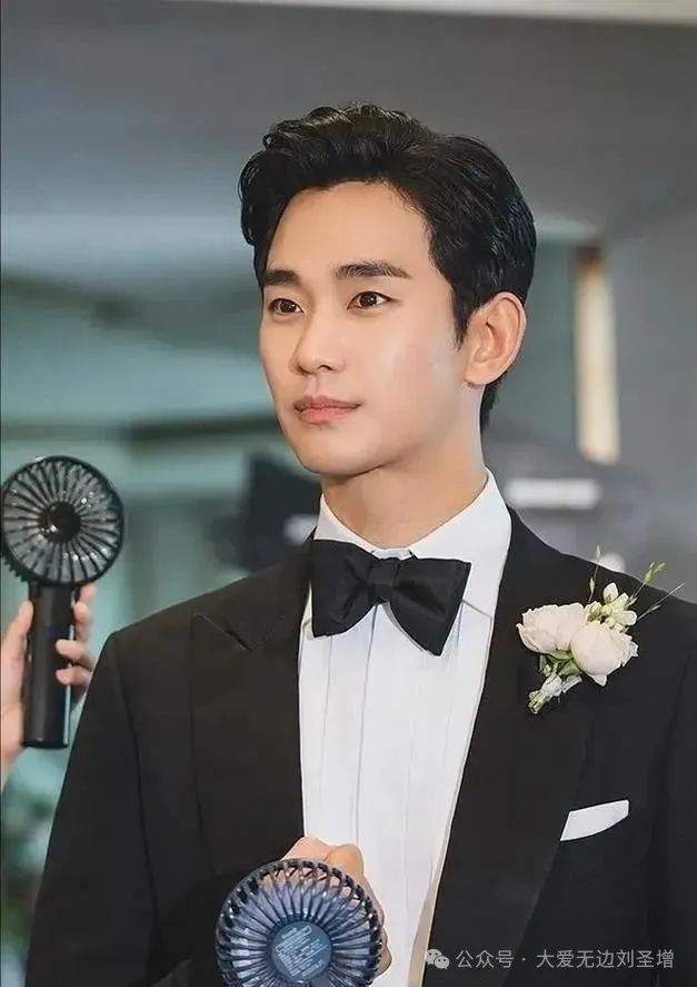 金秀贤发型来自星星_金秀贤与《来自星星的你》的成功背后_金秀贤来自星星的你花絮