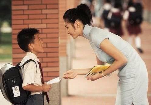 张雨绮的经典影视作品中的幽默_张雨绮爆笑小品_张雨绮搞笑担当