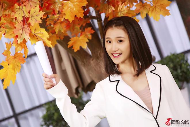 张雨绮爆笑小品_张雨绮搞笑担当_张雨绮的经典影视作品中的幽默