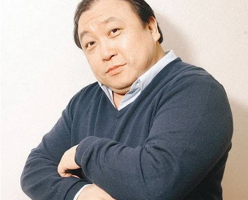 张国荣十大文化偶像_张国荣对粉丝有多好_张国荣的粉丝文化与影响力