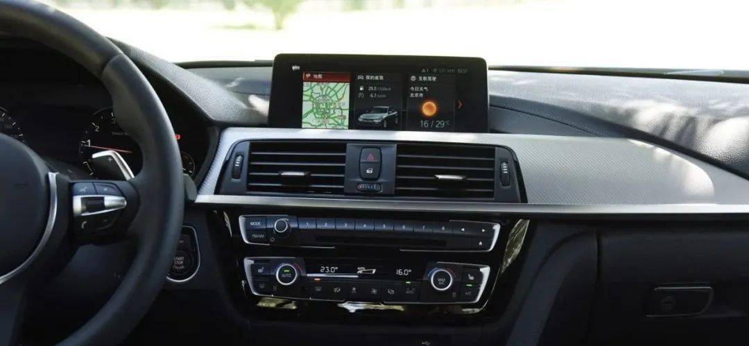 宝马的用户界面设计与操作体验_宝马操作_宝马操作界面体验用户设计方案